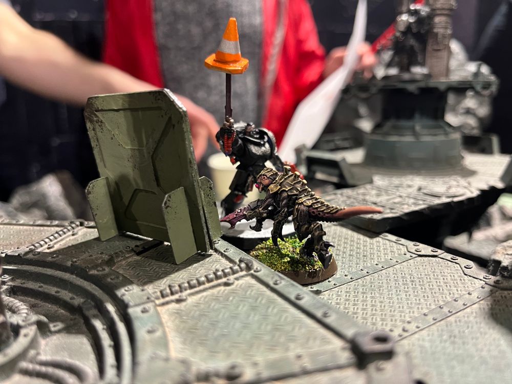 Marine sergeant with cone fights a termigaunt 
