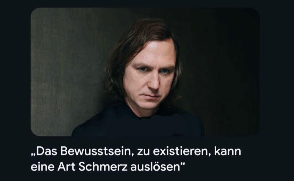 lars eidinger mit bildunterschrift: „Das Bewusstsein, zu existieren, kann eine Art Schmerz auslösen"
