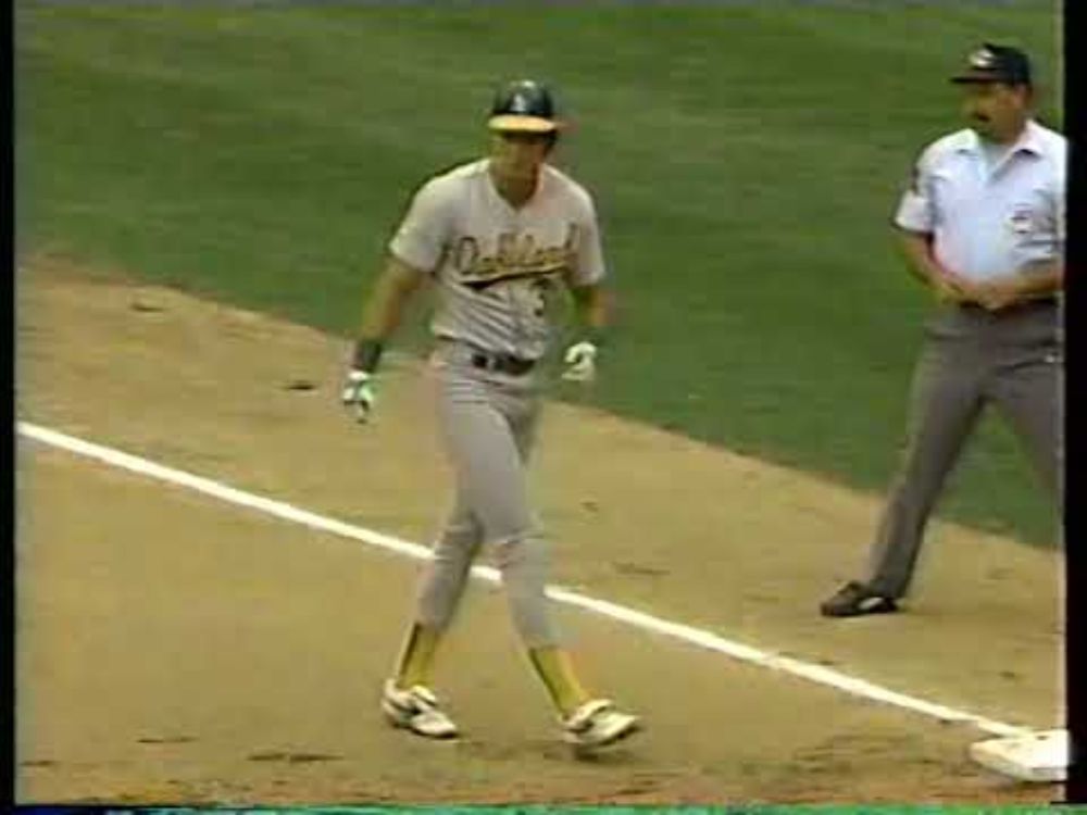Athletics vs Tigers (7-10-1988)