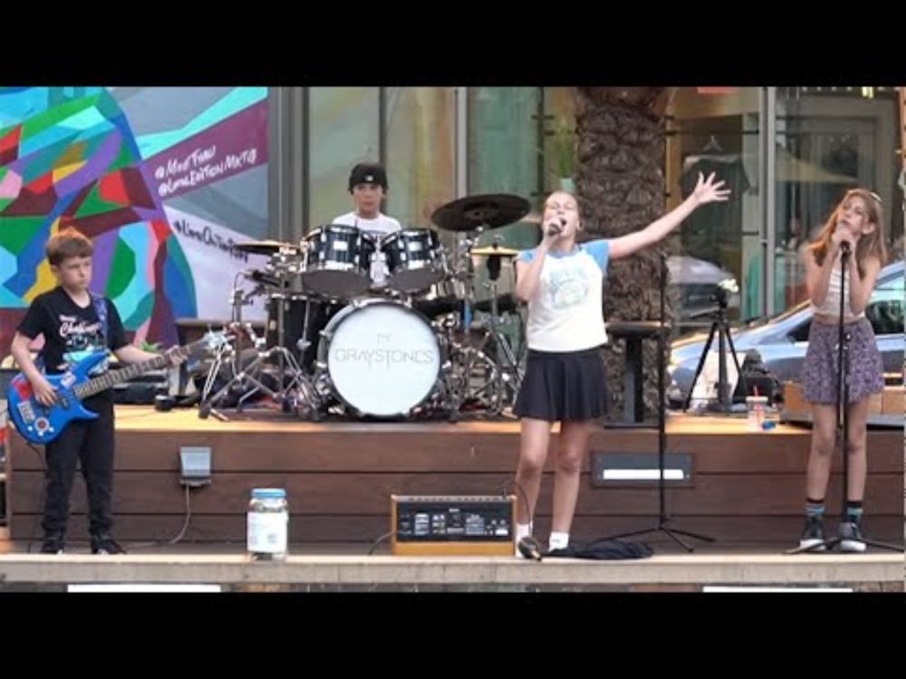 Love on the Brain by the INCREDIBLE @rihanna!! This is a cover by @TheGraystonesMusic