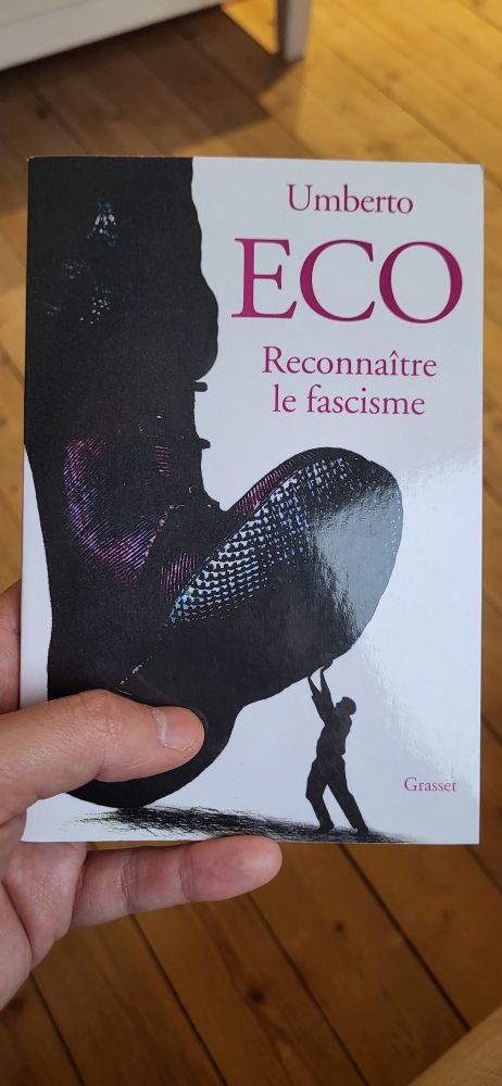 ID: French edition of Umberto Eco's How To Spot A Fascist