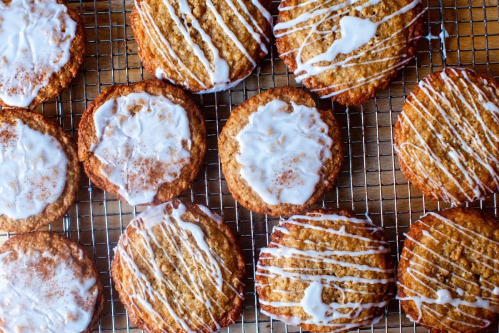 iced oatmeal cookies