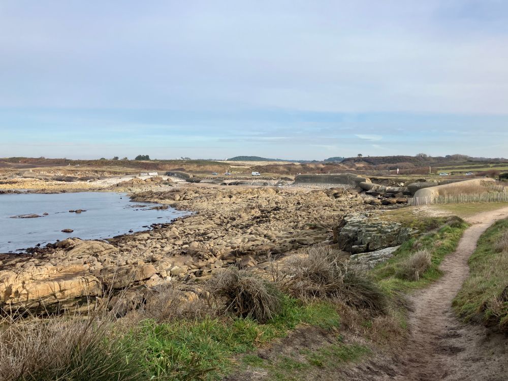 Le Mur de l'Atlantique au Courégant (Morbihan) en 2025.