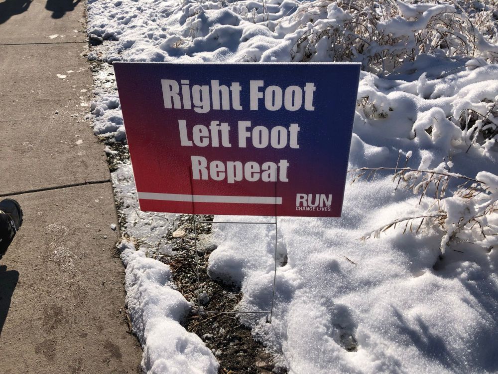 Picture of a sign that says Right Foot Left afoot Repeat.
