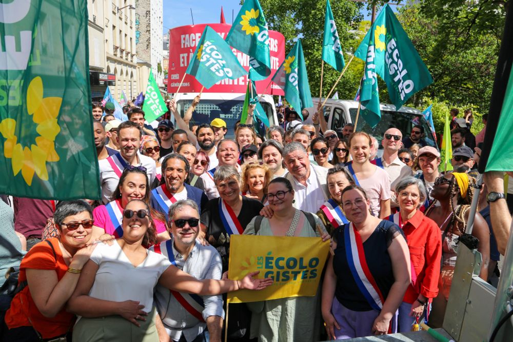 Les écologistes au cortège de la manifestation du premier mai 