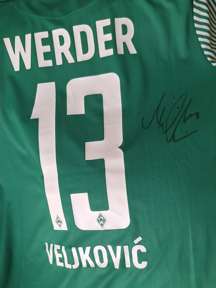 Werder Bremen Trikot mit Unterschrift von Milos Vejlkovic 