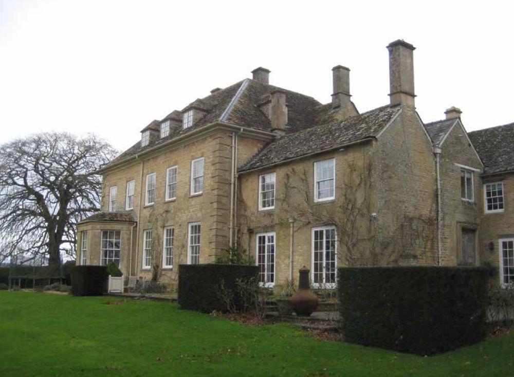 Dean Manor