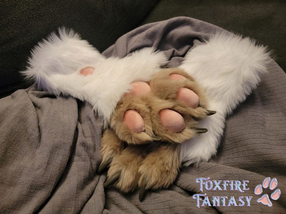 Our Legacy Canine Handpaw Pattern 