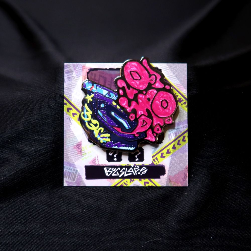 a picture of the BUGSLAP themed Bloblobber pin from the WeaPin series