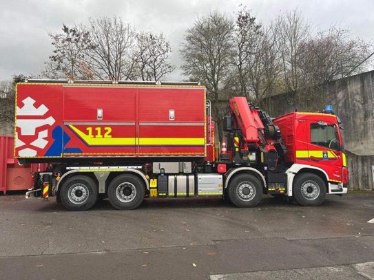 WLFABKran 8x2 Volvo CGDIS