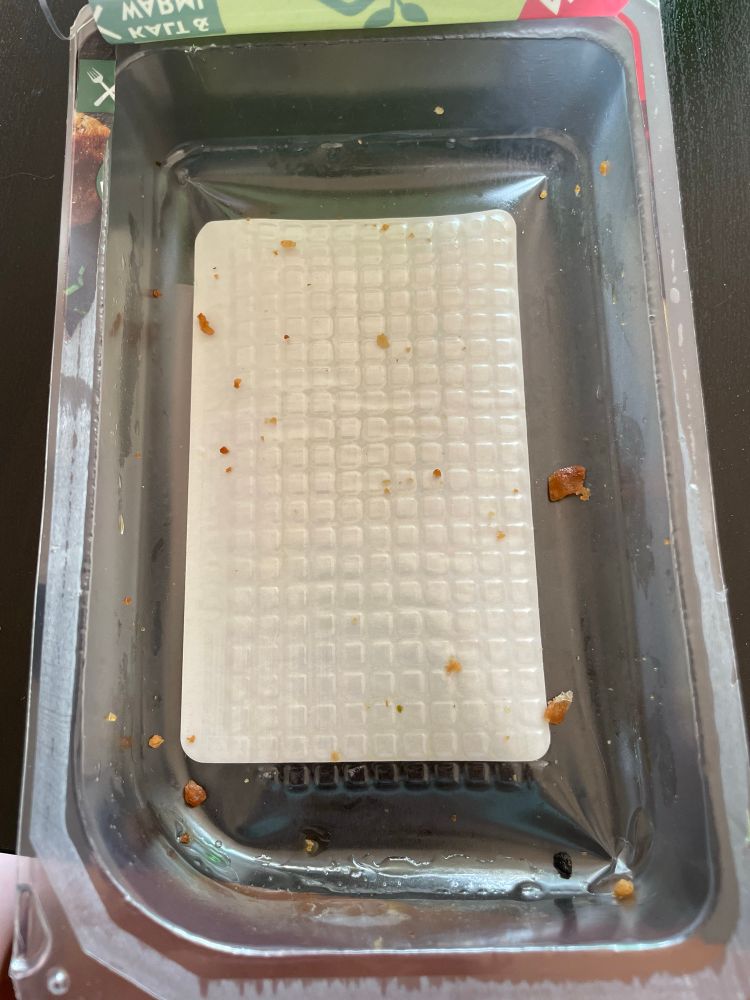 Foto von der Verpackung. Komplett offen und ohne Inhalt