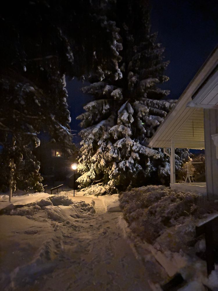 Lunta tulvillaan… toistaiseksi.