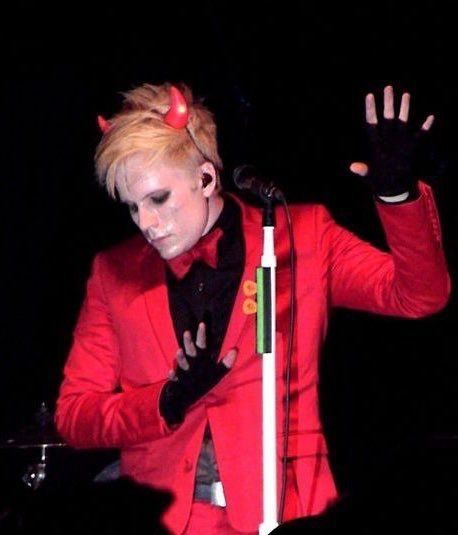 Photo of Patrick Stump from Fall Out Boy (FOB)