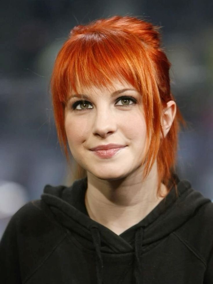 Photo of Hayley Williams from Paramore.
