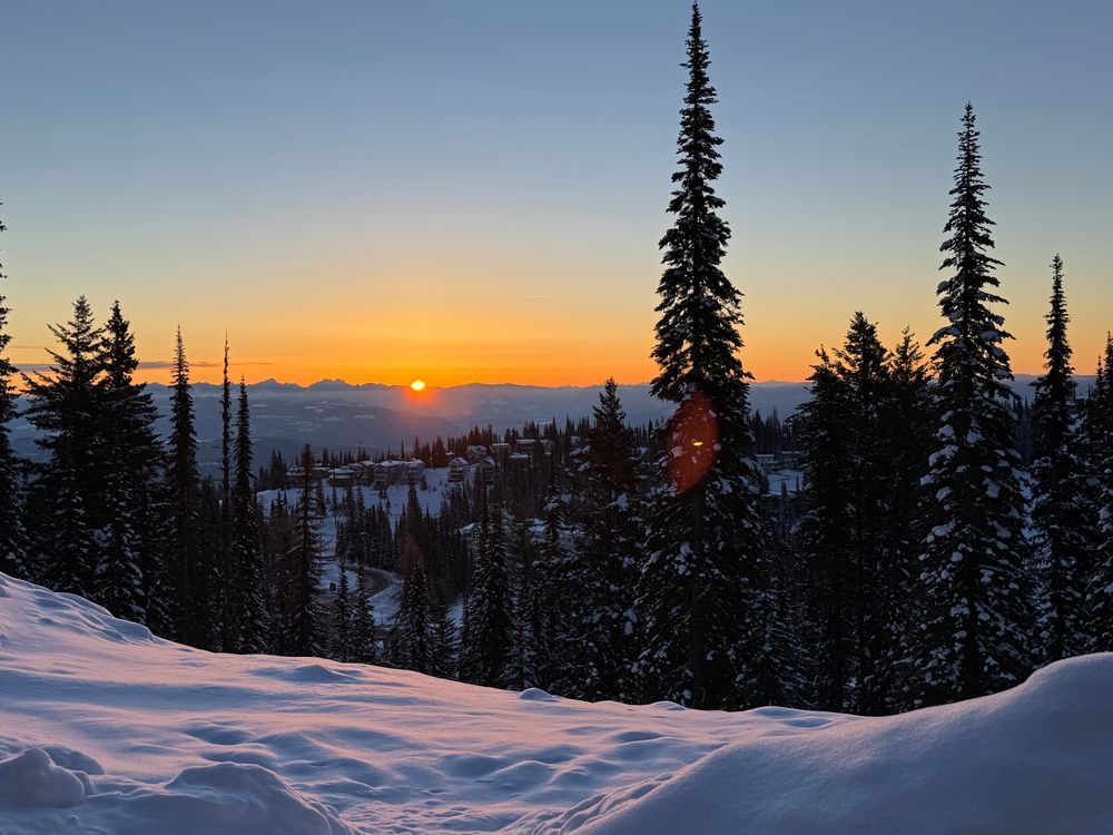 Beautiful sunrise at about 7:30 AM over the Monashee(?) Mountains to the east of Silver Star.