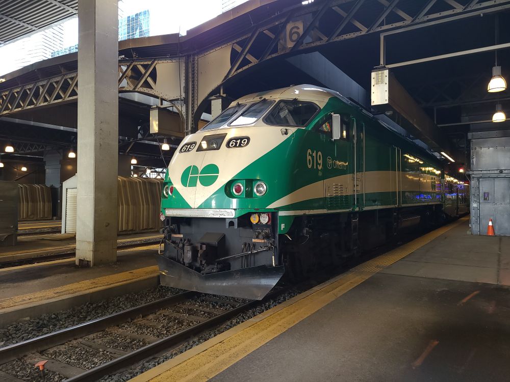 Image of a GO Transit lead locomotive 