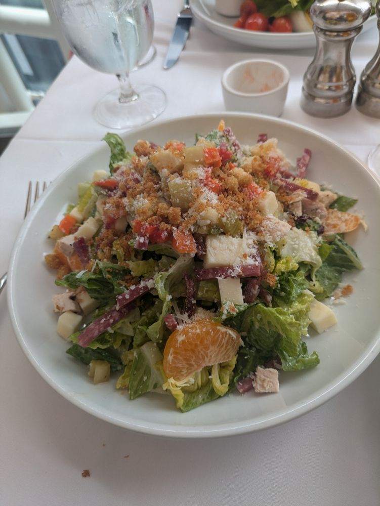 A delicious-looking and delicious-in-general chop salad