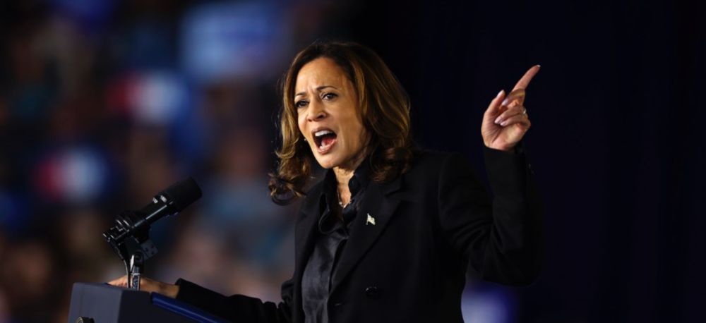 Harris touts skills-based hiring for feds on the campaign trail