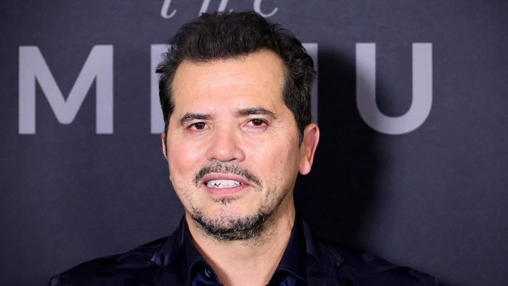Leguizamo called out the former "Lois & Clark: The New Adventures of Superman" star for his Wednesday ICE announcement