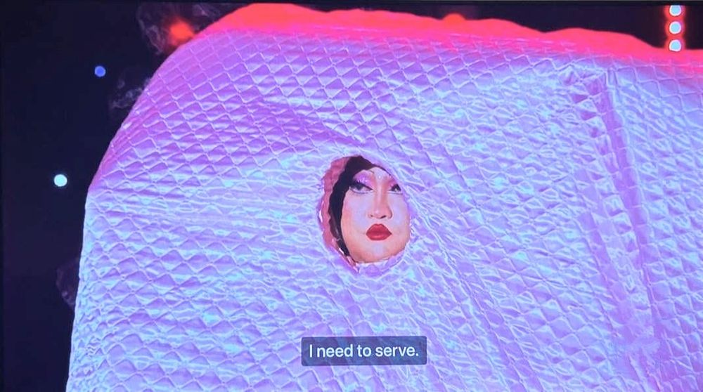 THEE premiere Slaysian Diva of LA in her Eleganza Extravaganza getting ready to serve.