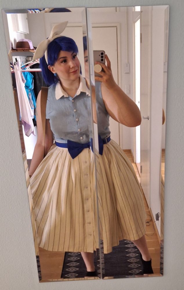Costume