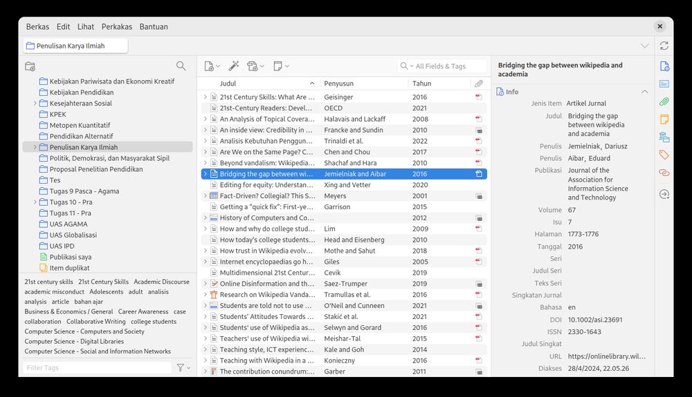 Zotero 7 di Fedora Linux yang menampilkan pembaharuan antarmuka dengan tetap mempertahankan tata letak antarmuka.