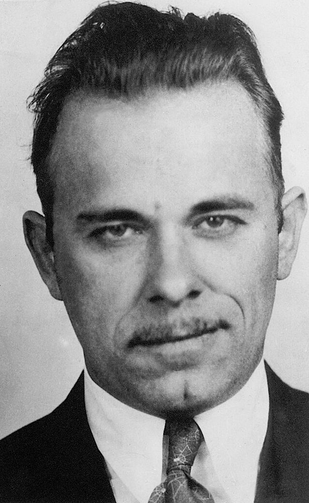 mugshot of John Dillinger.