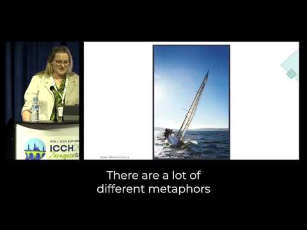 Complexity and objectivity in teaching interprofessional healthcare communication
