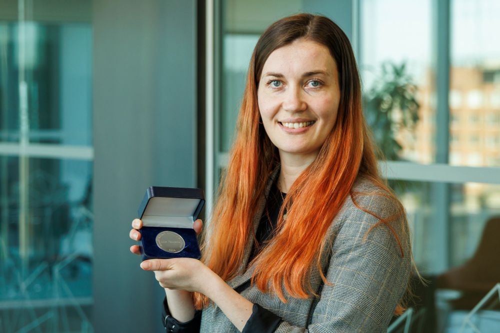 Dr Luiza Wasiewska, from Tyndall National Institute and APC Microbiome Ireland, was awarded the Thomas Mitchell Medal of Excellence.
