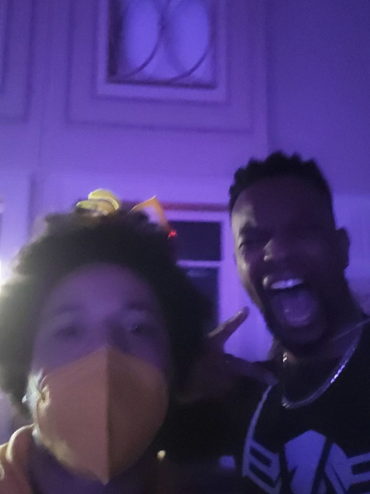 Shao Dow bringing the hype at concert hall!