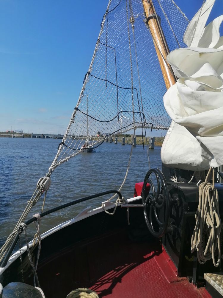 Passage d'écluse entre la mer d'Ijseel et la mer des Wadden (NL) 