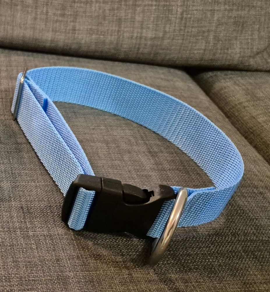 Blue collar