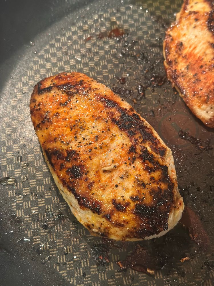 A big, juicy, chicken breast hot to go on the pan !!