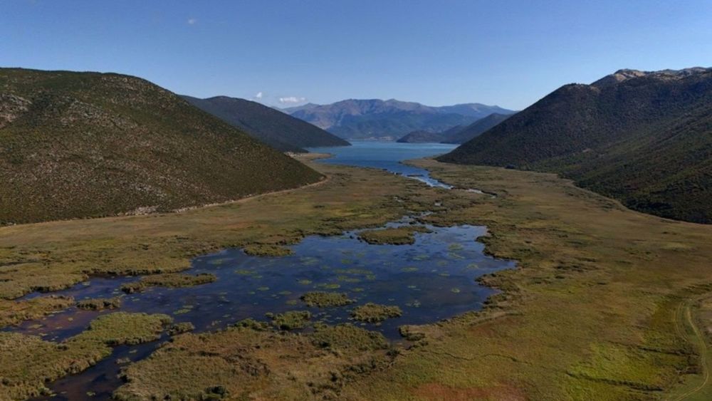 Albanie : le petit lac de Prespa, chronique d’une mort silencieuse