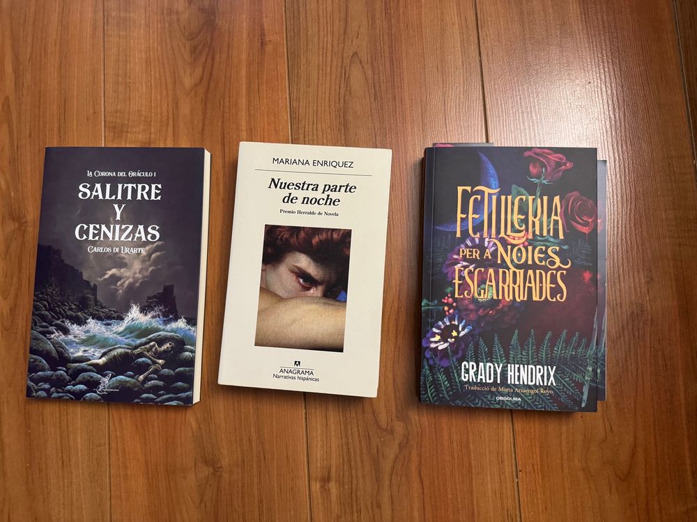 Las cubiertas de mis tres lecturas, ¿cuáles han sido las vuestras?