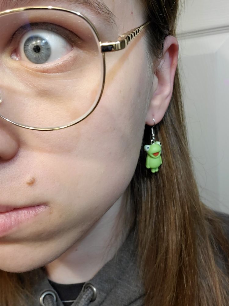 Froggy earrings