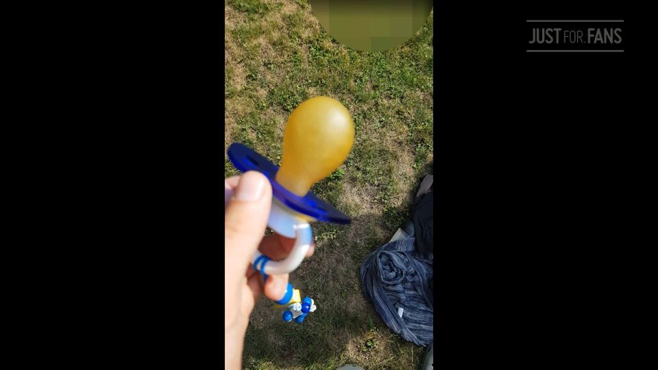 Someone just subscribed to my JustFor.Fans page. You should too! justfor.fans/thediaperdaddy1?Source=NewFanBlueSky