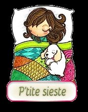 Petite sieste.
Gif animé : une fille aux cheveux châtain dort dans son lit avec son chien blanc aux oreilles pendantes couché sur la couverture en patchwork.