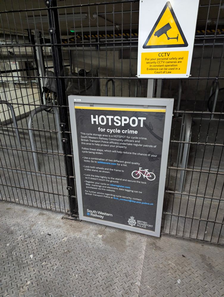 Sign saying that the bicycle parking at Twickenham station is a "hotspot for cycle crime"