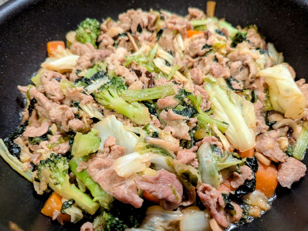 豚肉と野菜山盛り甘辛炒め