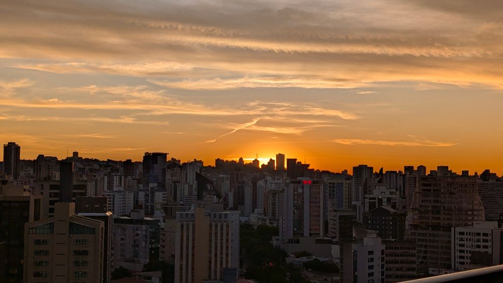 Por do sol em BH