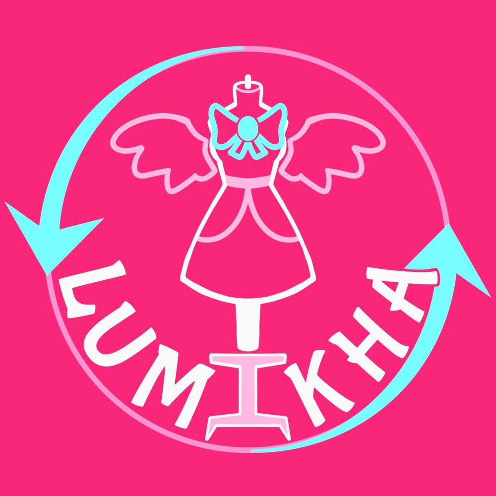 Circle Logo of Lumikha cosplay resale, with a dress on a dress form, a bow at the chest, and wings at the back. The circle has recycling arrows on the sides, and the I in Lumikha is the stand of the dress form. 