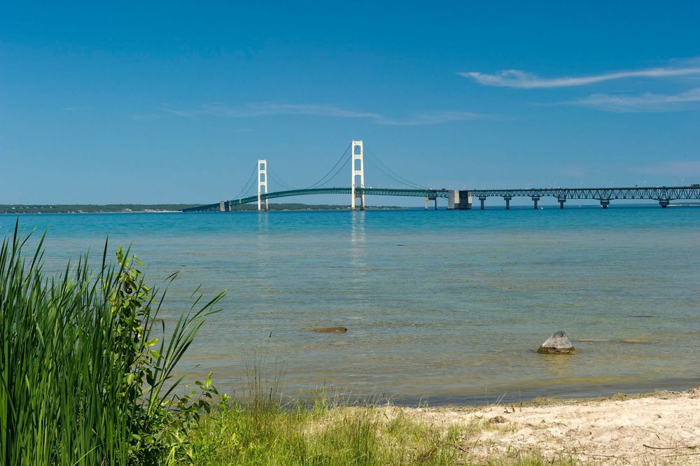 Mackinac bridge