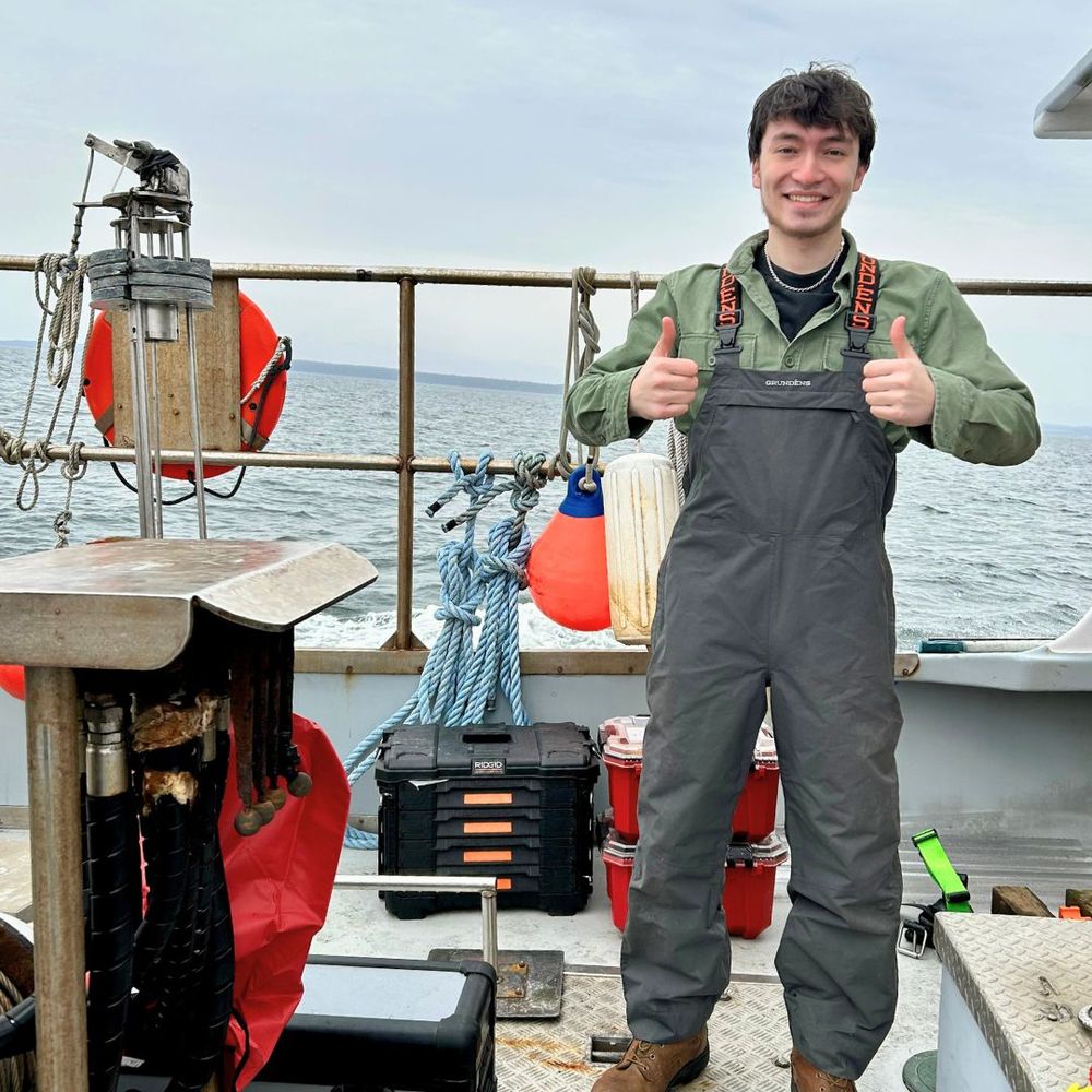  Melendez on the R/V Endeavor for BRUV buoyancy tests