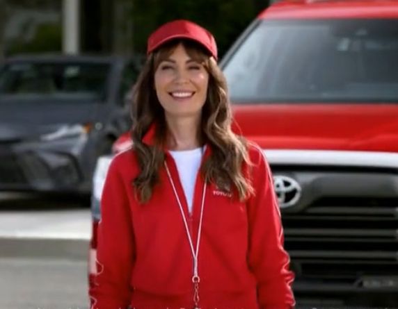 Woman in a Toyota commercial that looks like Noem.