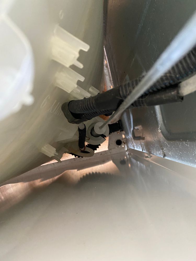 📷 washing machine suspension rod.