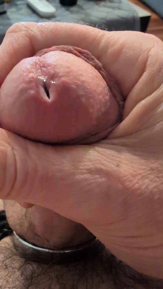 Leaking cock
