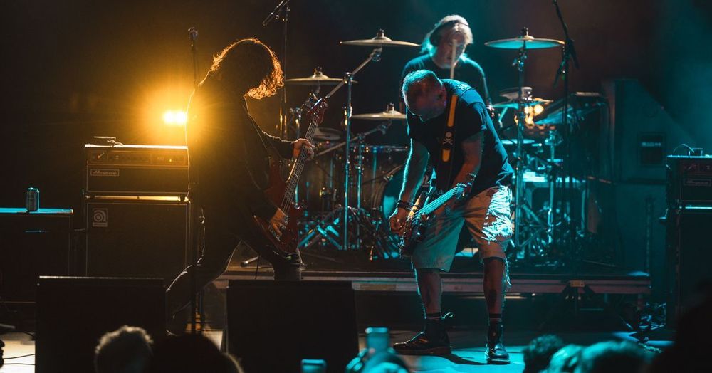 Peter Hook & The Light perform double duty in San Francisco | REVIEW