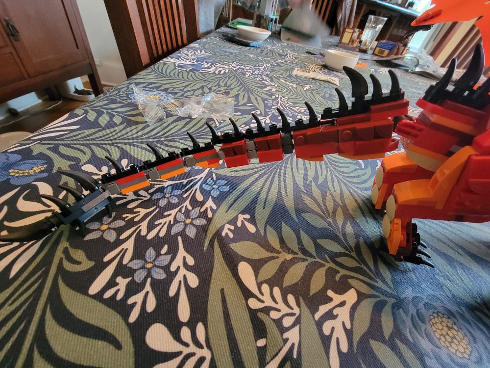 Tail is fully articulated