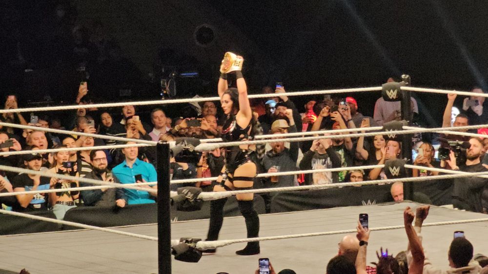 Stephanie Vaquer winning the NXT Women's North American Championship